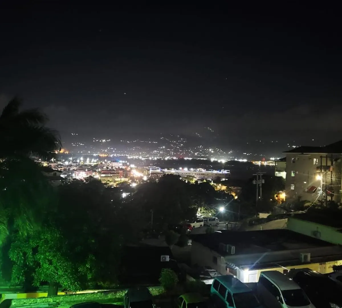 City View Luxury Suite Montego Bay Apartment