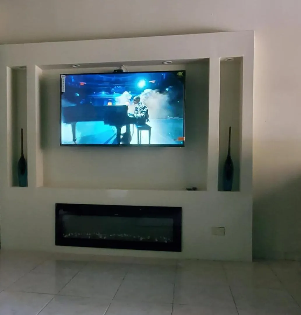 City View Luxury Suite contacts